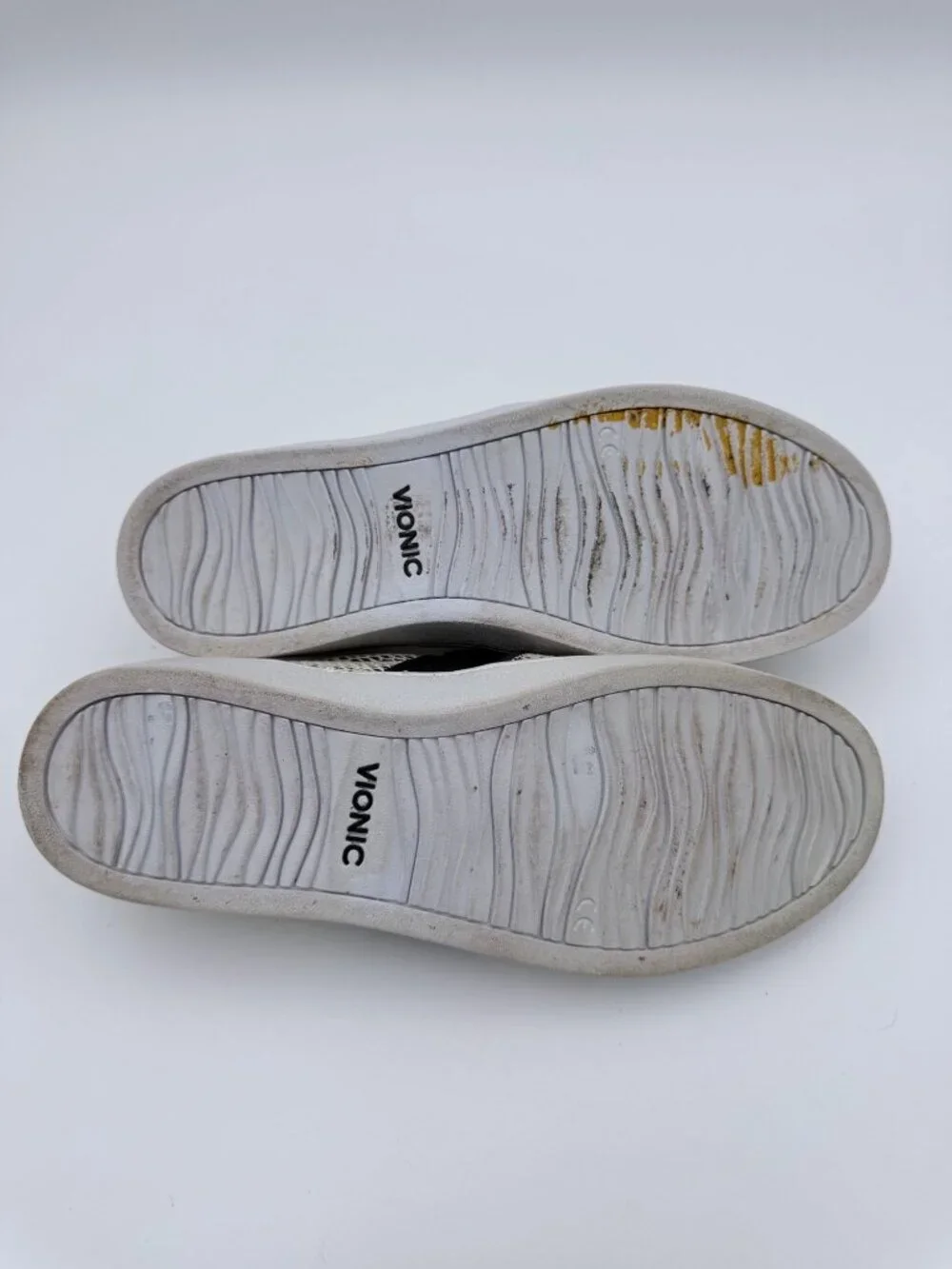 Vionic Women’s Slip-On Sneakers  Snake Print Comfort Shoes Stylish Supportive 6